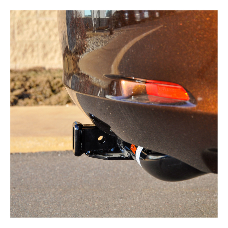 CURT | Class 3 Trailer Hitch, 2" Receiver - Venza 2.7L / 3.5L 2009-2016