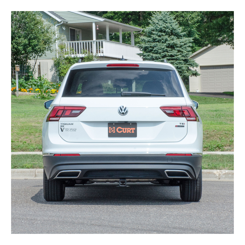 CURT | Class 3 Trailer Hitch, 2" Receiver - Tiguan 1.4T / 2.0T 2018-2022