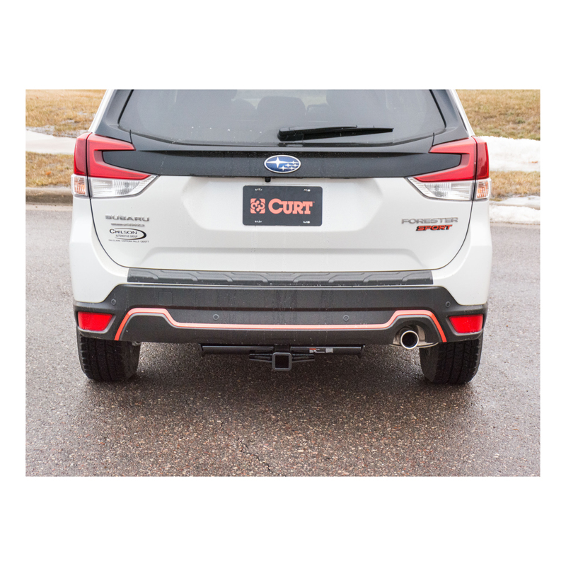CURT | Class 3 Trailer Hitch, 2" Receiver - Forester 2.5L 2019-2022