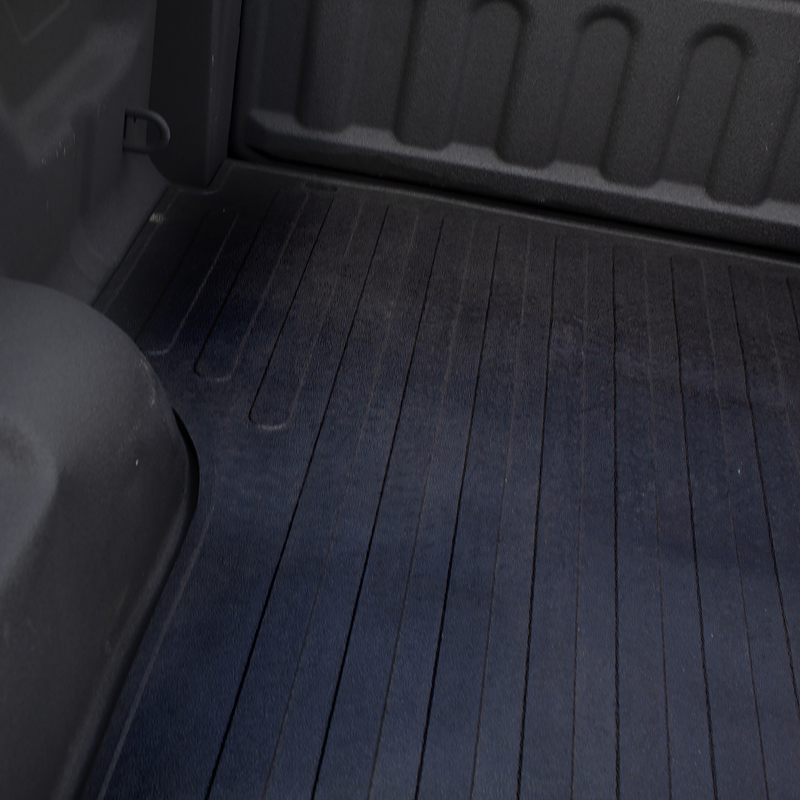 TrailFX | Black Nyracord Tailgate Mat Not Included - Silverado / Sierra 2500 HD / 3500 HD 6.6L 2020-2024