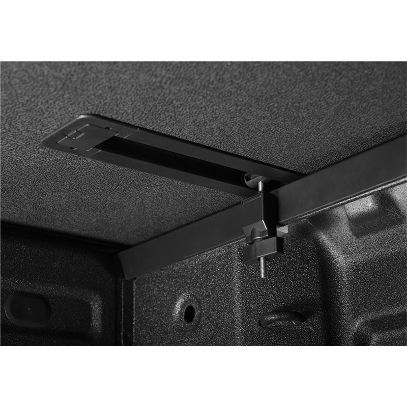Extang | Solid Fold ALX Tonneau Cover - Colorado / Canyon  2015-2022