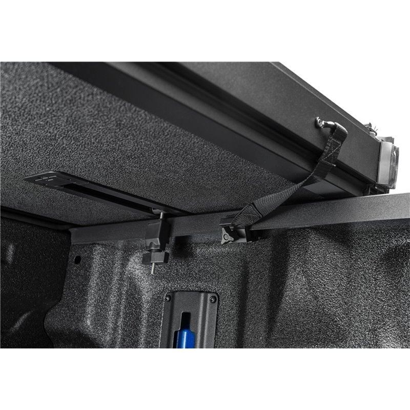 Extang | Solid Fold ALX Tonneau Cover - Frontier 3.8L 2022-2024
