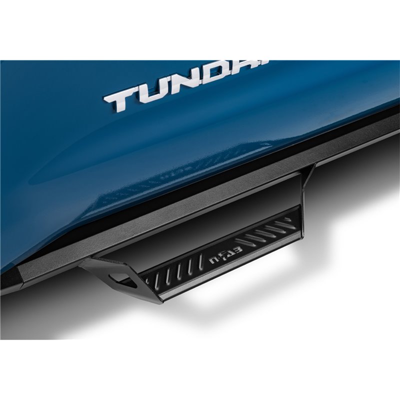 N-FAB | Predator Pro-Cab Len (2 Steps)-22-23 Nissan Frontier Crew Cab-TX Blk - Frontier 3.8L 2022-2023