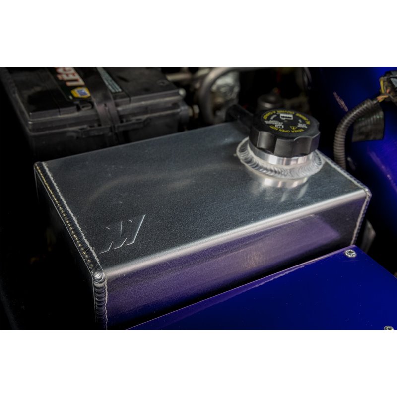 Mishimoto | Degas Tank, Chevy/GMC 6.6L Duramax (LB7/LLY/LBZ) 2001-2007, Micro Wrinkle Black - Silverado / Sierra 2500 HD / Class