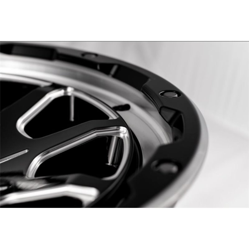 GRID Off-Road | GD15 17x9.0 ET-12 - Black With Natural Accents