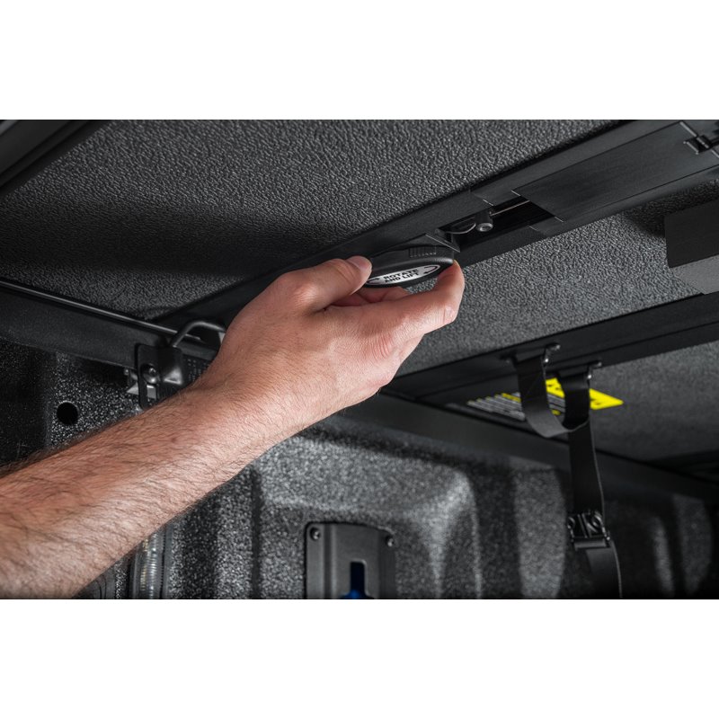 Extang | Solid Fold ALX Tonneau Cover - Ranger 2.3T 2024