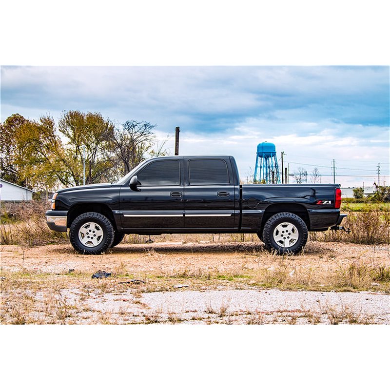 Rough Country | Suspension Front Leveling Kit - Silverado / Sierra 1500 / Classic 2000-2007