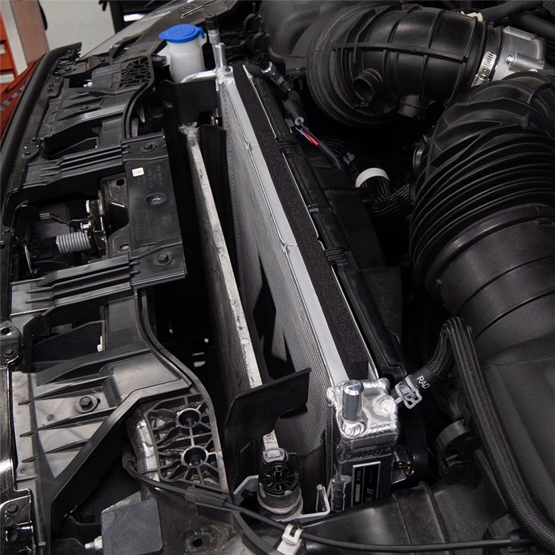 Mishimoto | Performance Aluminum Radiator - Mustang 2.3T / 5.0L 2024