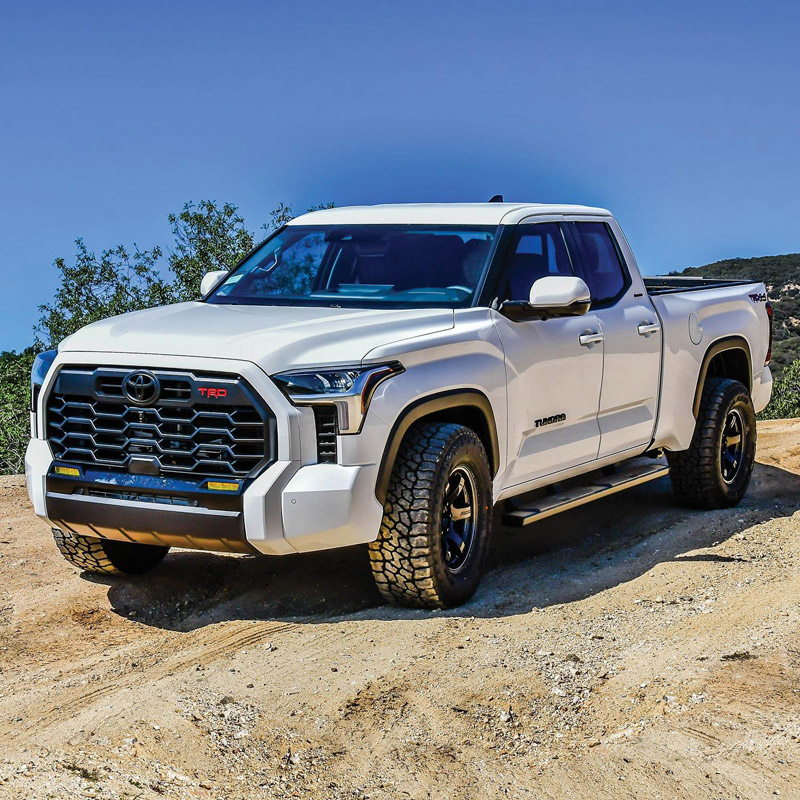 Westin | R5 Nerf Step Bars - Tundra 3.5T 2022-2024