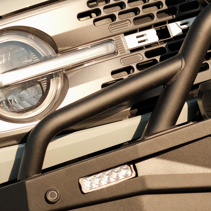 Westin | XTS Round Bull Bar - Bronco 2.3T / 2.7T / 3.0T 2021-2025
