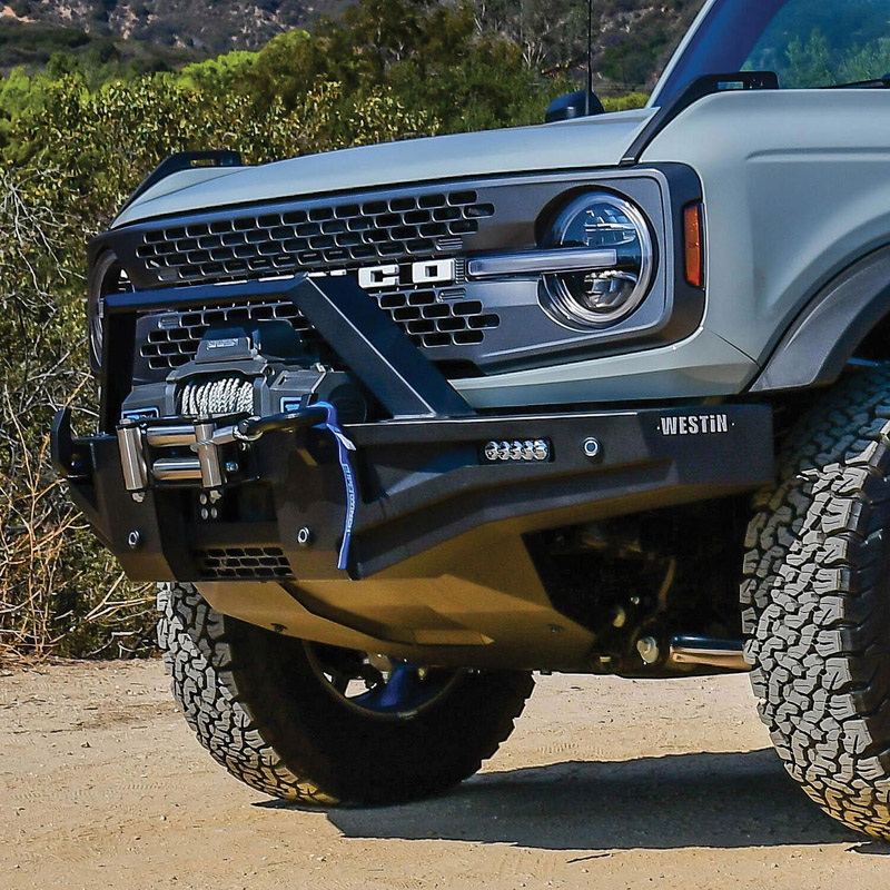 Westin | XTS Angular Bull Bar - Bronco 2.3T / 2.7T / 3.0T 2021-2025