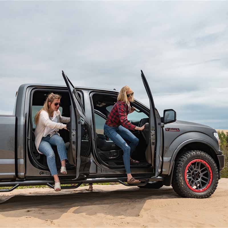 N-FAB | Nerf Step - Wheel-to-Wheel (3 Steps) - F-250 / F-350 2000-2016