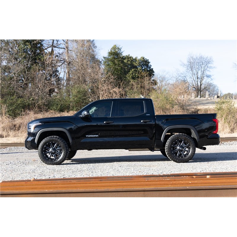 Rough Country | Front Leveling Kit - Tundra 3.5T 2022-2024