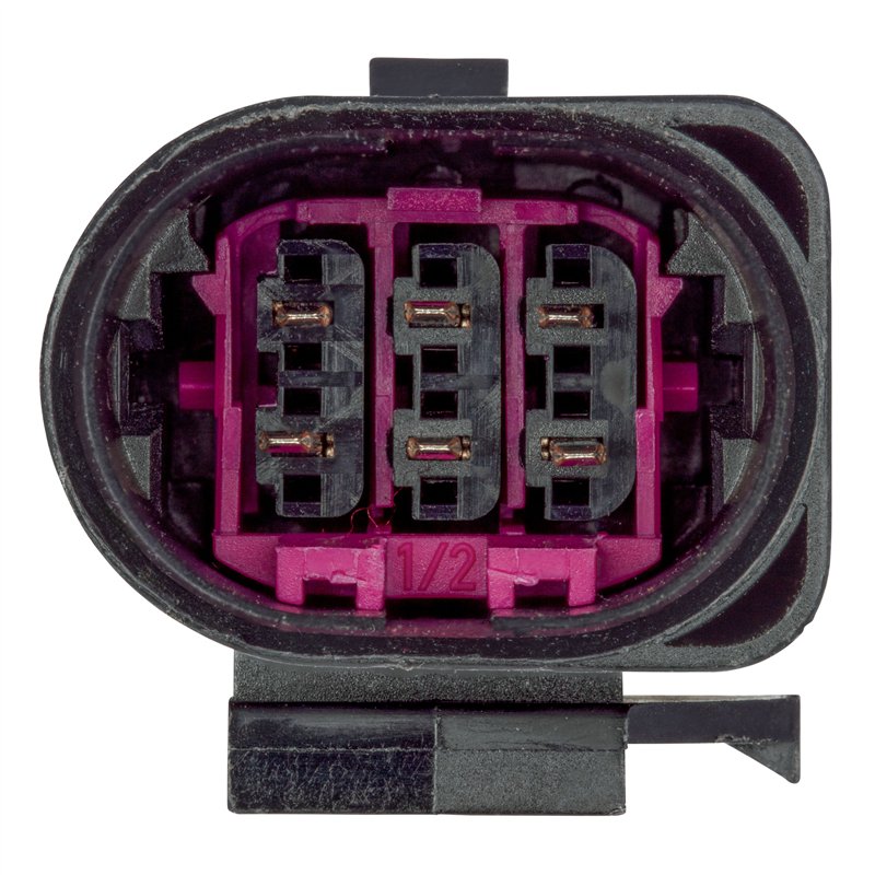 CURT | Trailer Connector Kit - Golf R / GTI 2.0T 2022-2024