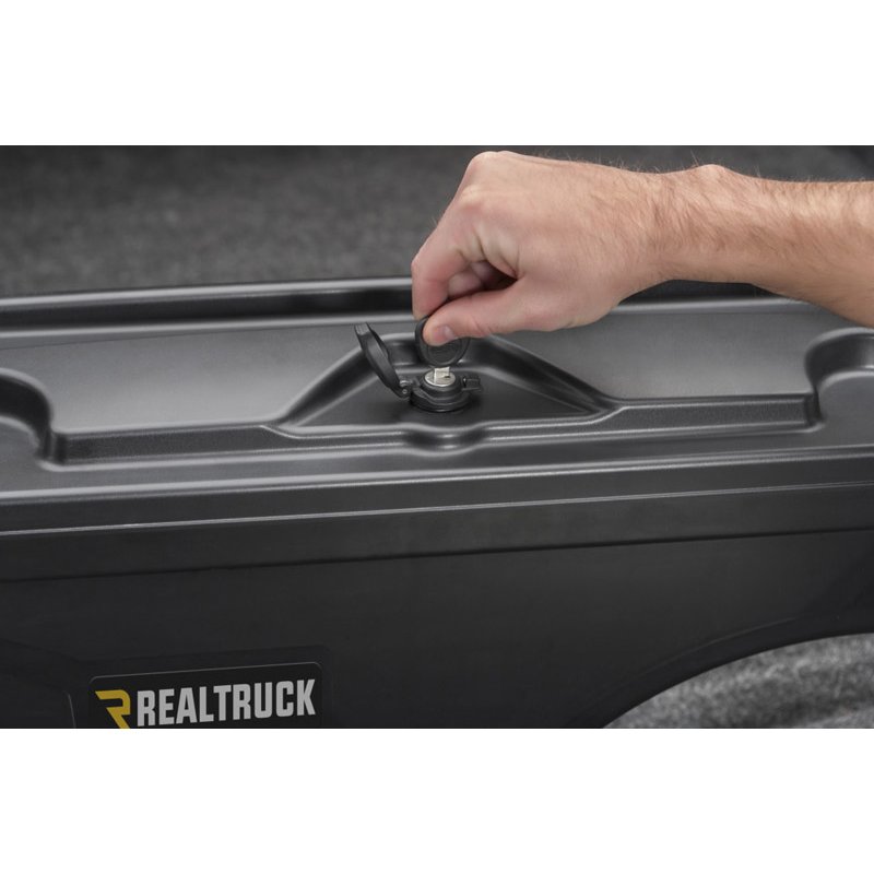Undercover | Swing Case Truck Bed Toolbox - Chevrolet / GMC 2007-2019