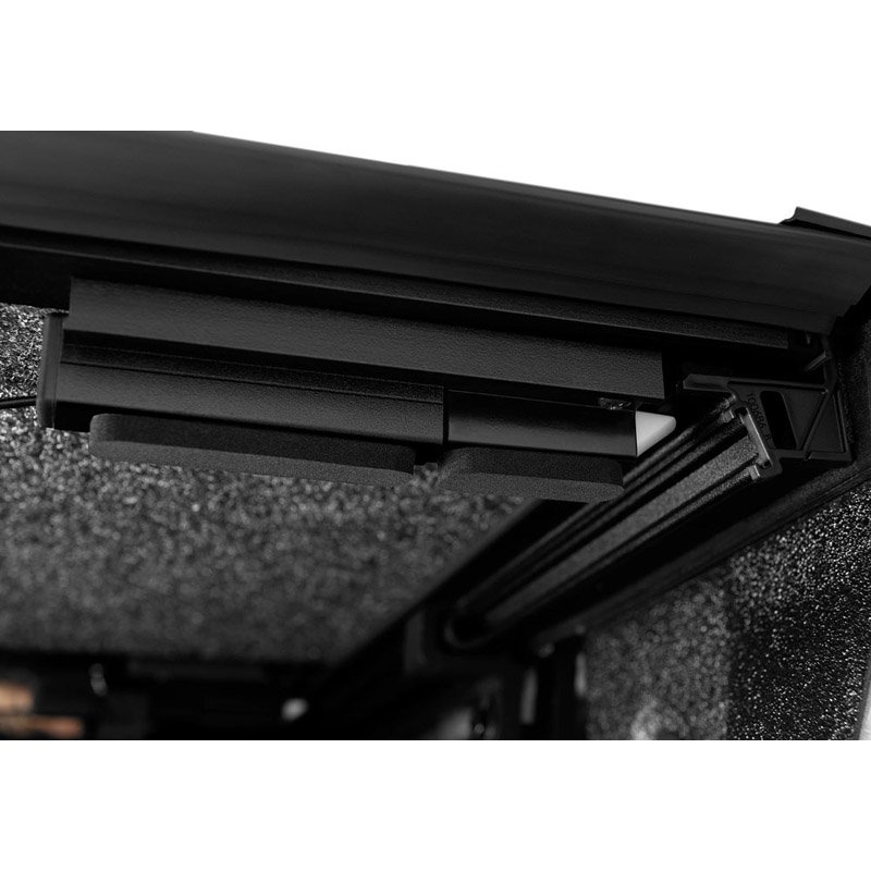 Undercover | Fusion Tonneau Cover - Silverado / Sierra 1500 2019-2025