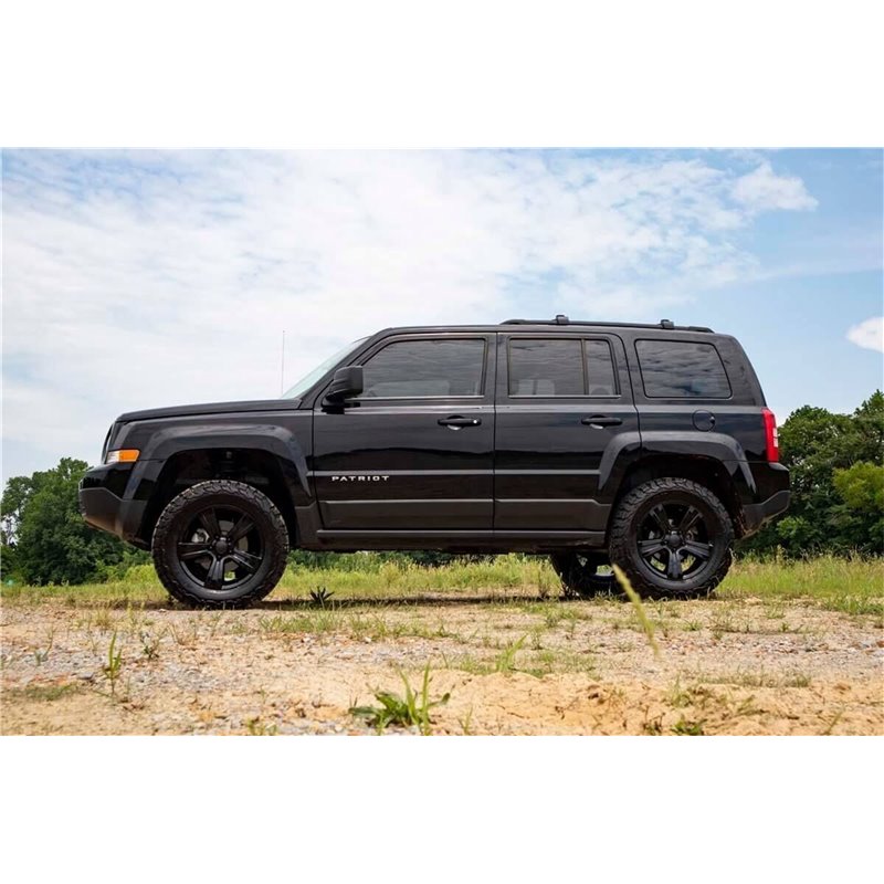 Rough Country | Suspension Lift Kit - Patriot 2.0L / 2.4L 2010-2017