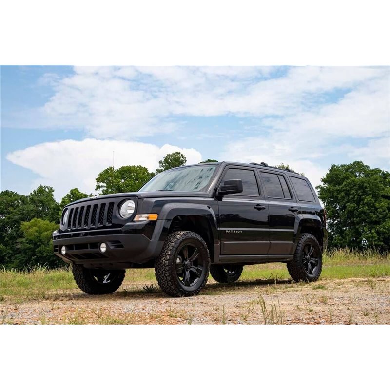 Rough Country | Suspension Lift Kit - Patriot 2.0L / 2.4L 2010-2017