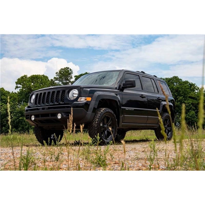 Rough Country | Suspension Lift Kit - Patriot 2.0L / 2.4L 2010-2017