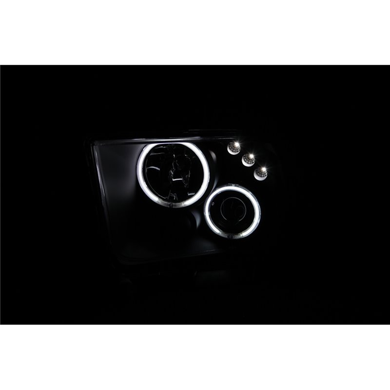 ANZO | Projector Headlight Set w/Halo - Mustang 4.0L / 4.6L / 5.4L 2005-2009