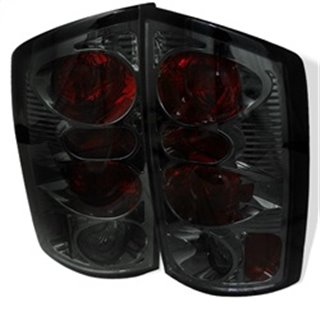 SPYDER | Euro Style Tail Lights - Ram 1500 / 2500 / 3500 2005-2006