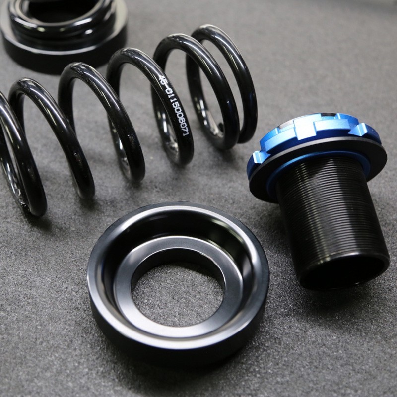 SCALE INNOVATIVE SERIES - MAZDA3 04-13 / MAZDASPEED3 07-13